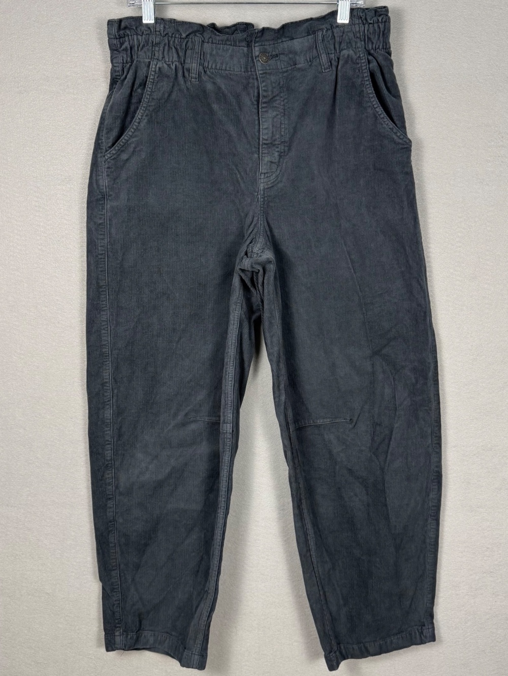 American Eagle Women's 12 Long Gray Barrel Leg Pull On Pants